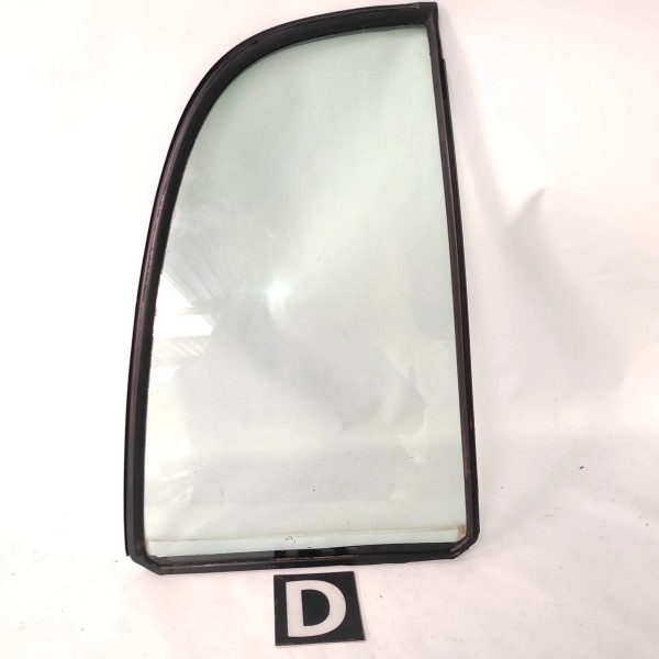 Vidro Vigia Porta Traseira Direita Vitara Tracker 1999 2008