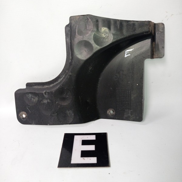 Acabamento Assoalho Esquerdo Vw Passat B6 2006 2010