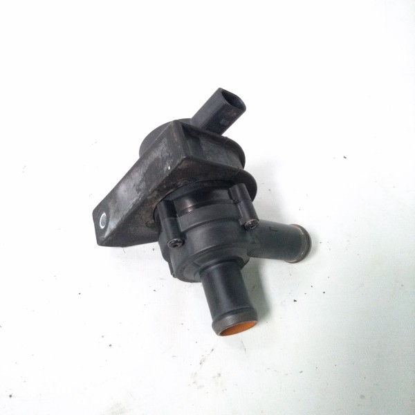 Bomba Dagua Auxiliar Audi A4 2010 2.0t