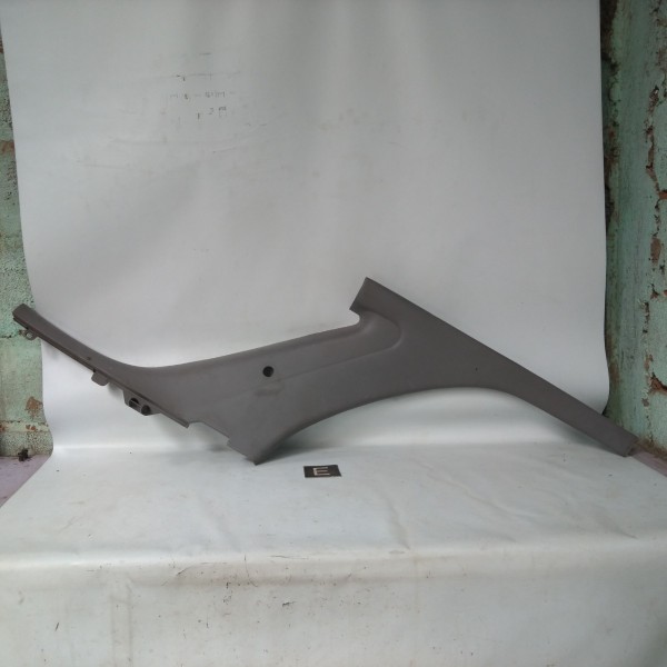 Moldura Esquerda Coluna C Subaru Impreza Gf 93/99