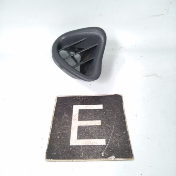 Difusor Superior Esquerdo Condicionado Subaru Impreza 93/99