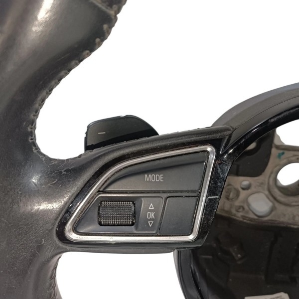 Volantes Base Reta Paddle Shift Audi A5 2010 2017 8k0419091 Preto