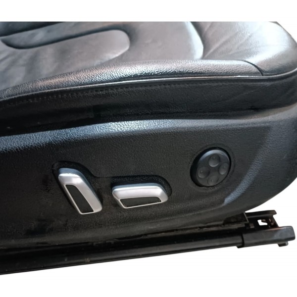 Jogo Bancos Couro Audi A5 2010 2017 Detalhe