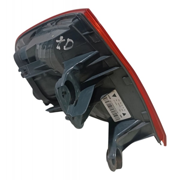 Lanterna Traseira Direita Bmw 320 F30 2012 2015 7372784 Direito/passageiro