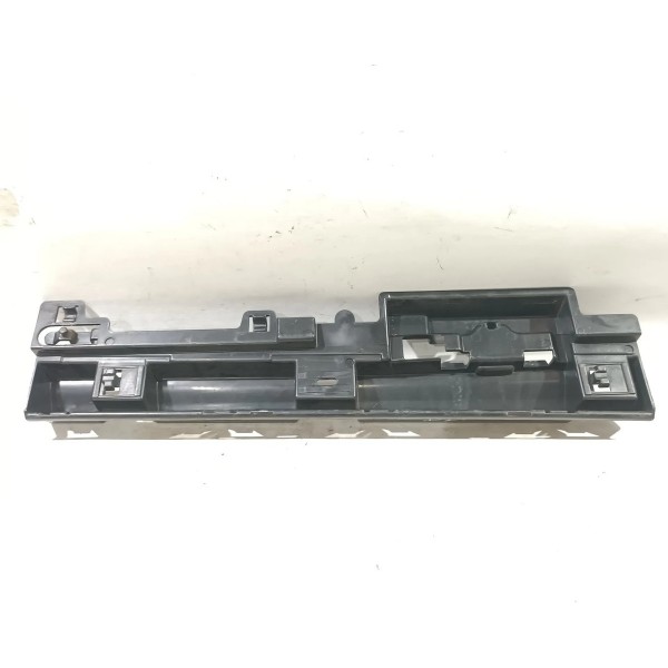 Guia Central Saia Esquerda L3 Bmw 320 F30 2012 2018 7256917