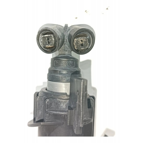Esguicho Farol Esquerdo Audi A5 2010 2017 8t0955101d