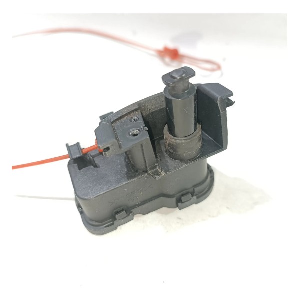Trava Portinhola Tanque Audi A5 2010 2017 8k0862153h