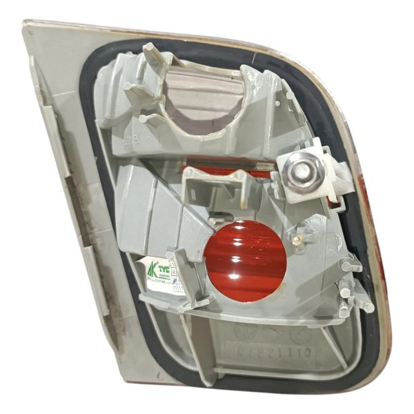 Lanterna Direita Tampa Traseira Bmw 325 E46 1998 2005 Direito/passageiro