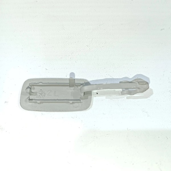 Tampa Parafuso Coluna Esquerda Audi A3 2014 2018 8j0868167