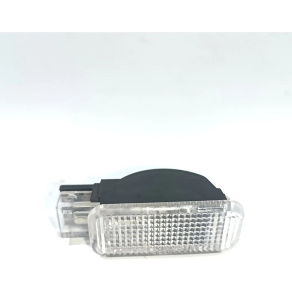 Luz Porta Malas Audi A3 2014 2018 4b0947415a