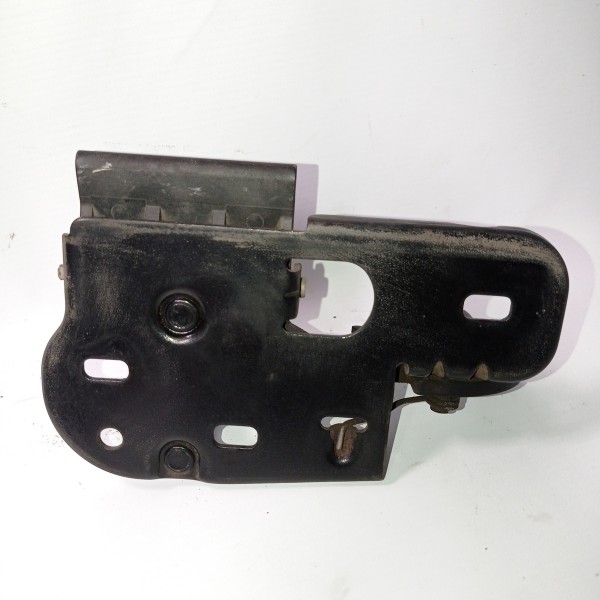 Trava Externa Capo Vw Passat B6 2006 2010
