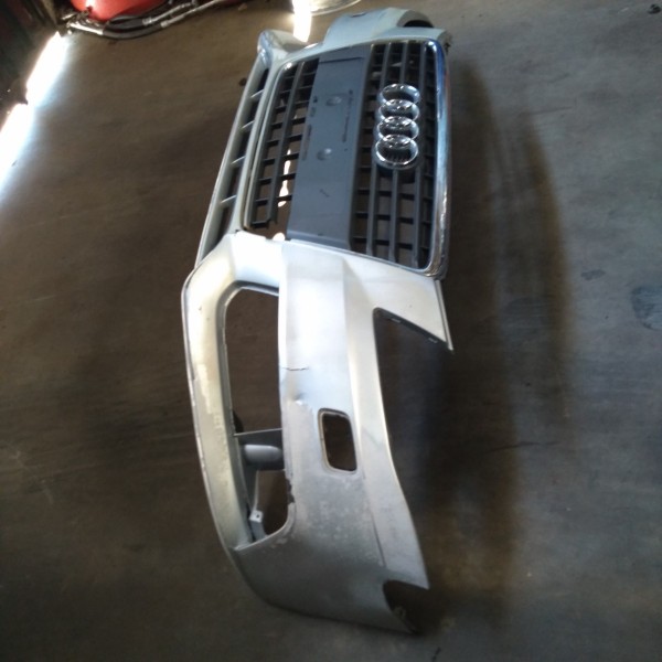 Parachoque Dianteiro Com Grade Audi A4 2010 2.0t Recuperar