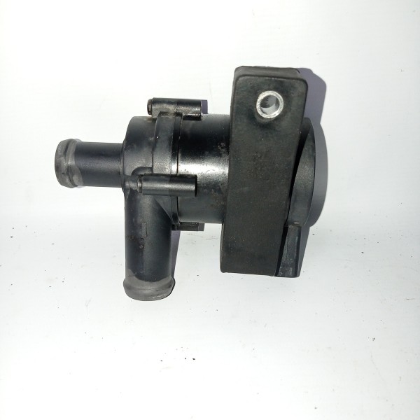 Bomba Dágua Auxiliar Vw Passat B6 2006 2010 1k0965561g