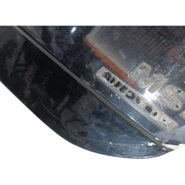 Tampa Traseira Volkswagen Virtus 2018 2026 Detalhe Pequeno