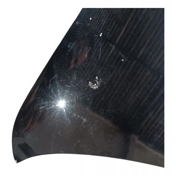 Tampa Traseira Volkswagen Virtus 2018 2026 Detalhe Pequeno