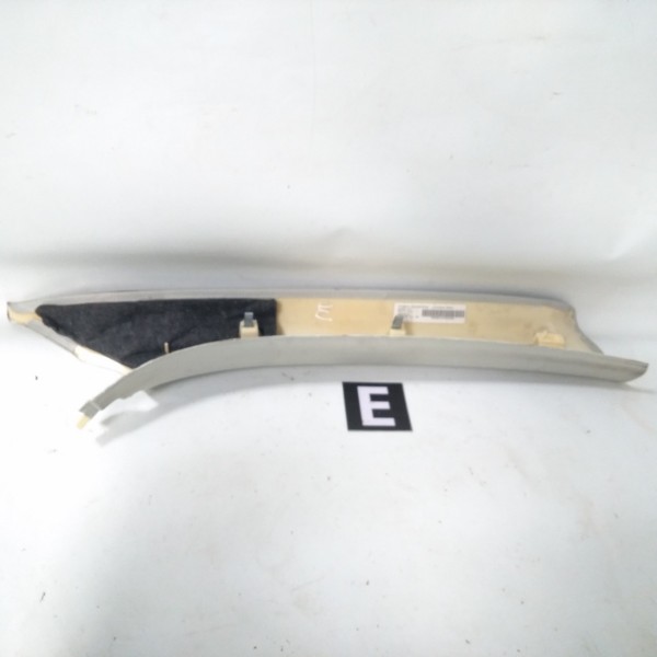 Acabamento Coluna Dianteira Esquerda  Audi A4 2010 2.0t