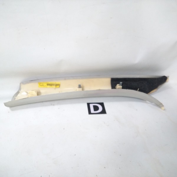 Acabamento Coluna Dianteira Direita Audi A4 2010 2.0t