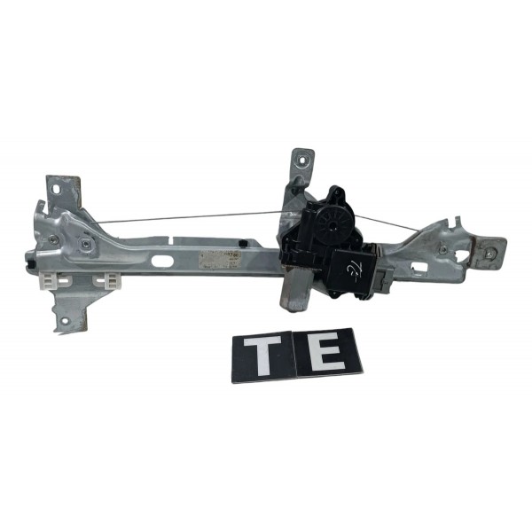 Maquina De Vidro Traseira Esquerda Peugeot 3008 08 16