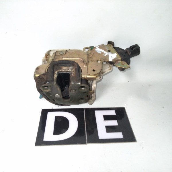 Trava Eletrica Dianteira Esquerda Subaru Impreza 93/99