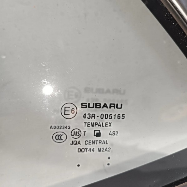 Vidro Vigia Traseiro Esquerdo Subaru Forester Sk 2019 2024
