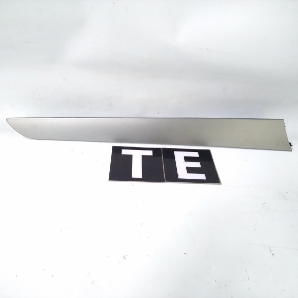 Friso Forro De Porta Traseiro Esquerdo A4 2010 2.0t