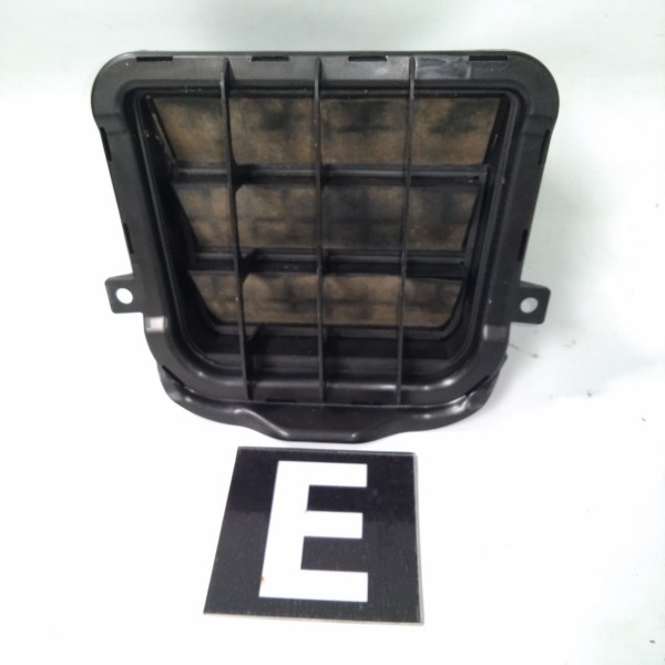 Guarda Pó Parachoque Traseiro Esquerdo Audi A4 2010 2.0t