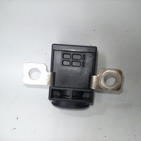 Polo Bateria Com Fusível Audi A4 2010 2.0t