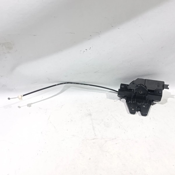 Trava Porta Malas Bmw 320 325 335 E90 2006 2012 7840617