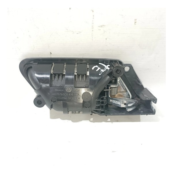 Macaneta Interna Traseira Esquerda Vw Jetta 2012 2017