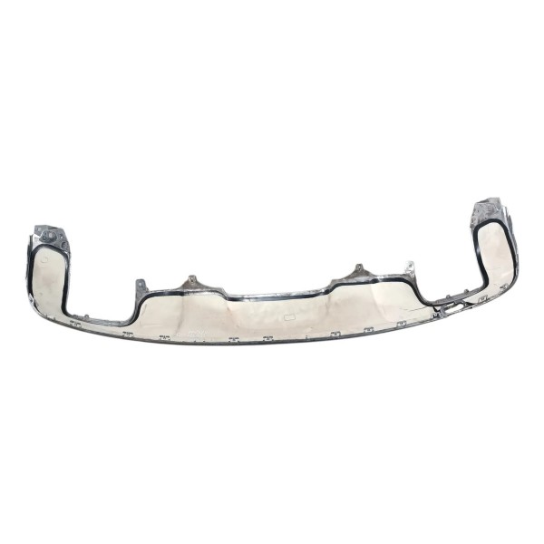 Spoiler Parachoque Traseiro Mercedes Gla 200 14 17 Detalhe