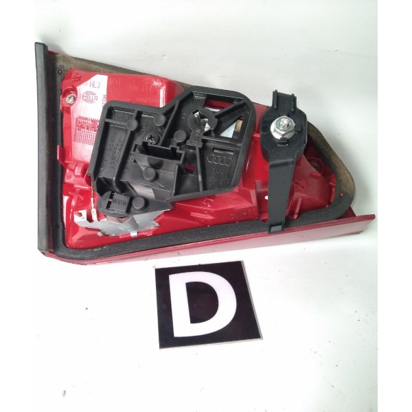 Lanterna Tampa Traseira Direita Audi A4 2010 2.0t