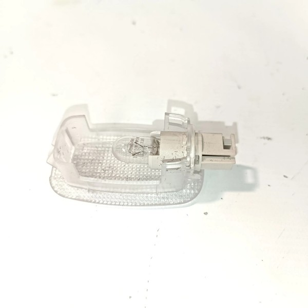 Luz Cortesia Traseira Mercedes C180 C200 07 14