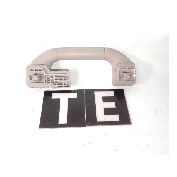 Alça Teto Pqp Traseiro Esquerdo Mercedes C180 Cgi 2014 W204