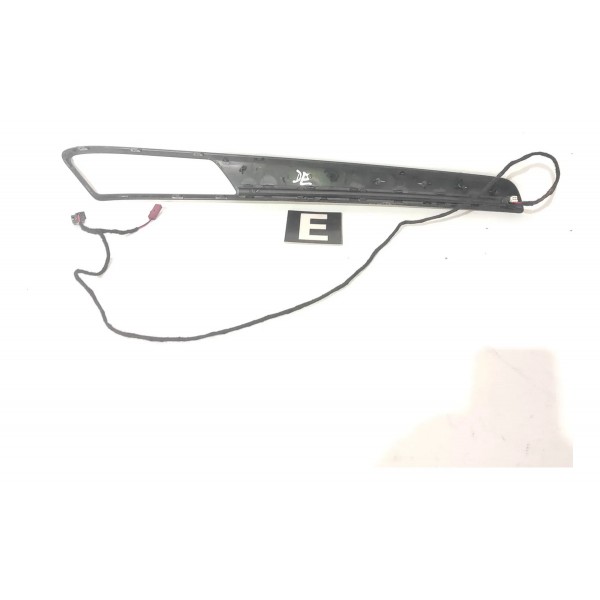 Friso Forro Porta Dianteira Esquerda Vw Golf 2014 2020