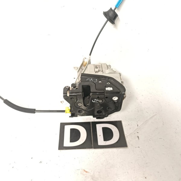 Trava Elétrica Dianteira Direita Audi A5 2010 2017