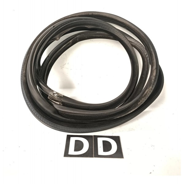Borracha De Porta Dianteira Direita Bmw X5 E53 2000 2006