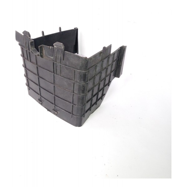 Protetor Acabamento Bateria Vw Passat B6 2006 2010 1k0915335