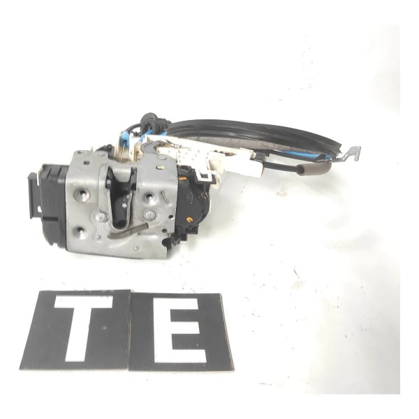 Trava Elétrica Traseira Esquerda Mercedes C180 C200 07 10
