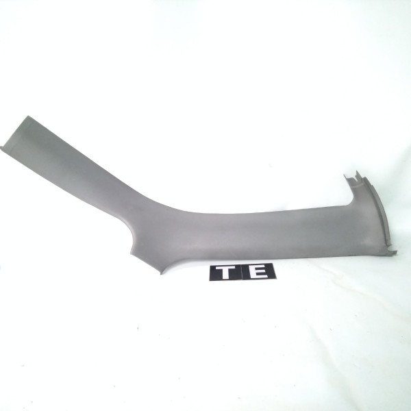 Acabamento Coluna C Traseiro Esquerdo Subaru Impreza Gf93/99
