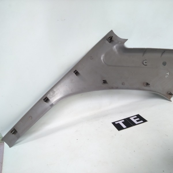 Acabamento Coluna Traseira Esquerda Subaru Impreza Gf 1.8