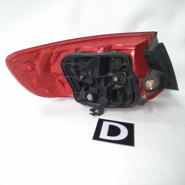 Lanterna Traseira Direita Audi A3 Sportback 2010 Direito