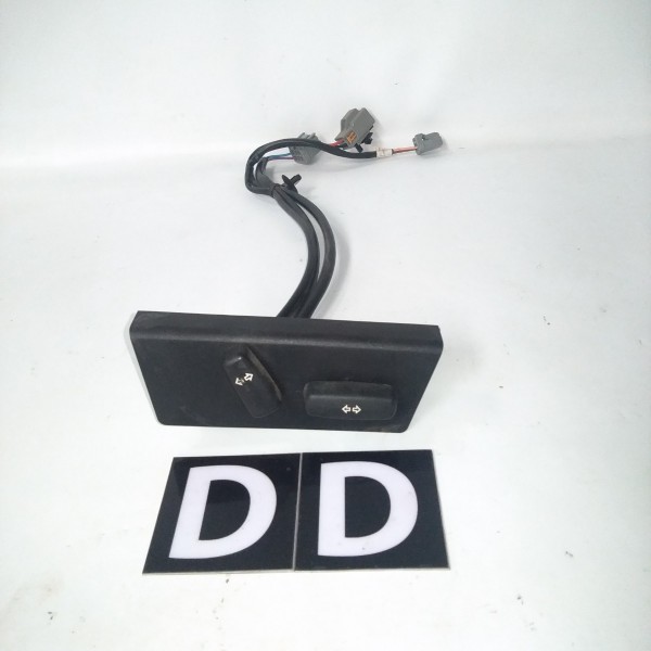 Botão Banco Elétrico Dianteiro Direito Freelander 2