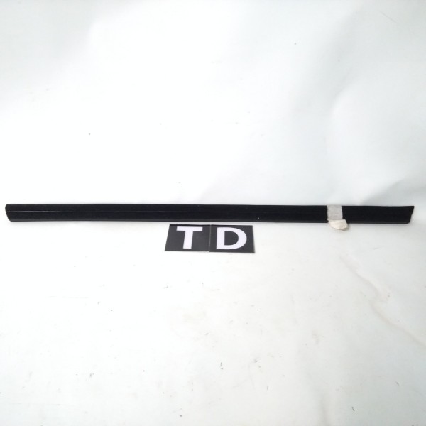 Pestana Interna Traseira Direita Captiva V6 2008 3.6