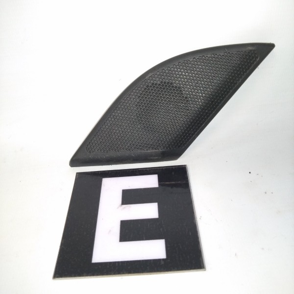 Moldura Twitter Esquerdo  Captiva V6 2008 3.6