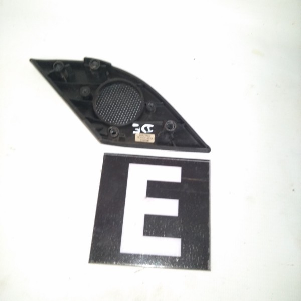 Moldura Twitter Esquerdo  Captiva V6 2008 3.6