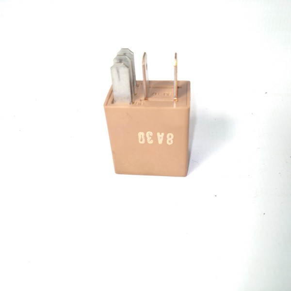 Rele 96821099 Captiva V6 2008