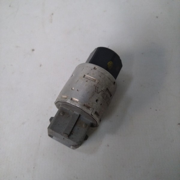 Pressostato Sensor Ar Condicionado Volvo C30 2.0 2006 2013