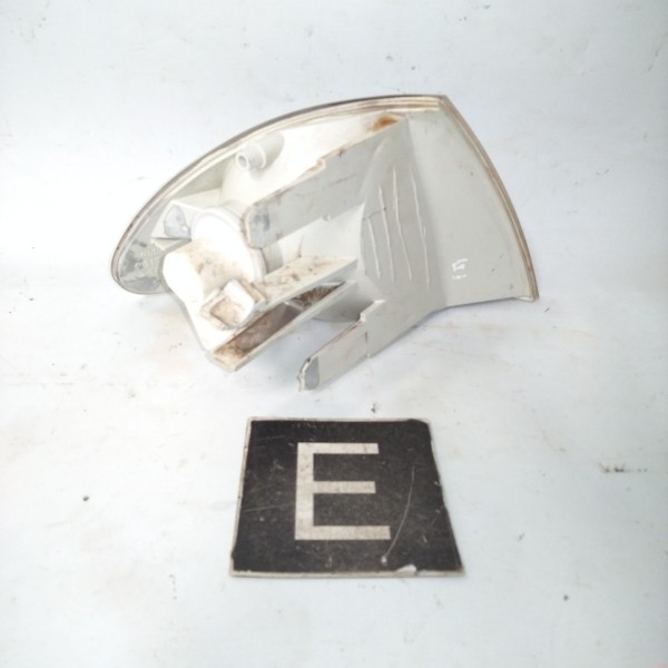 Seta Lateral Dianteira Esquerda Bmw E46 320 323 325 328 330