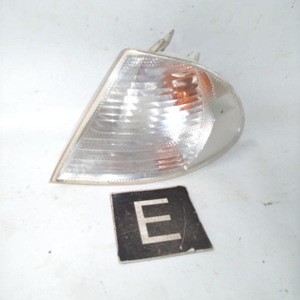 Seta Lateral Dianteira Esquerda Bmw E46 320 323 325 328 330