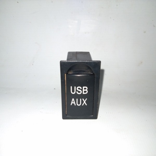 Entrada Auxiliar Usb Lifan 530 2013-2018
